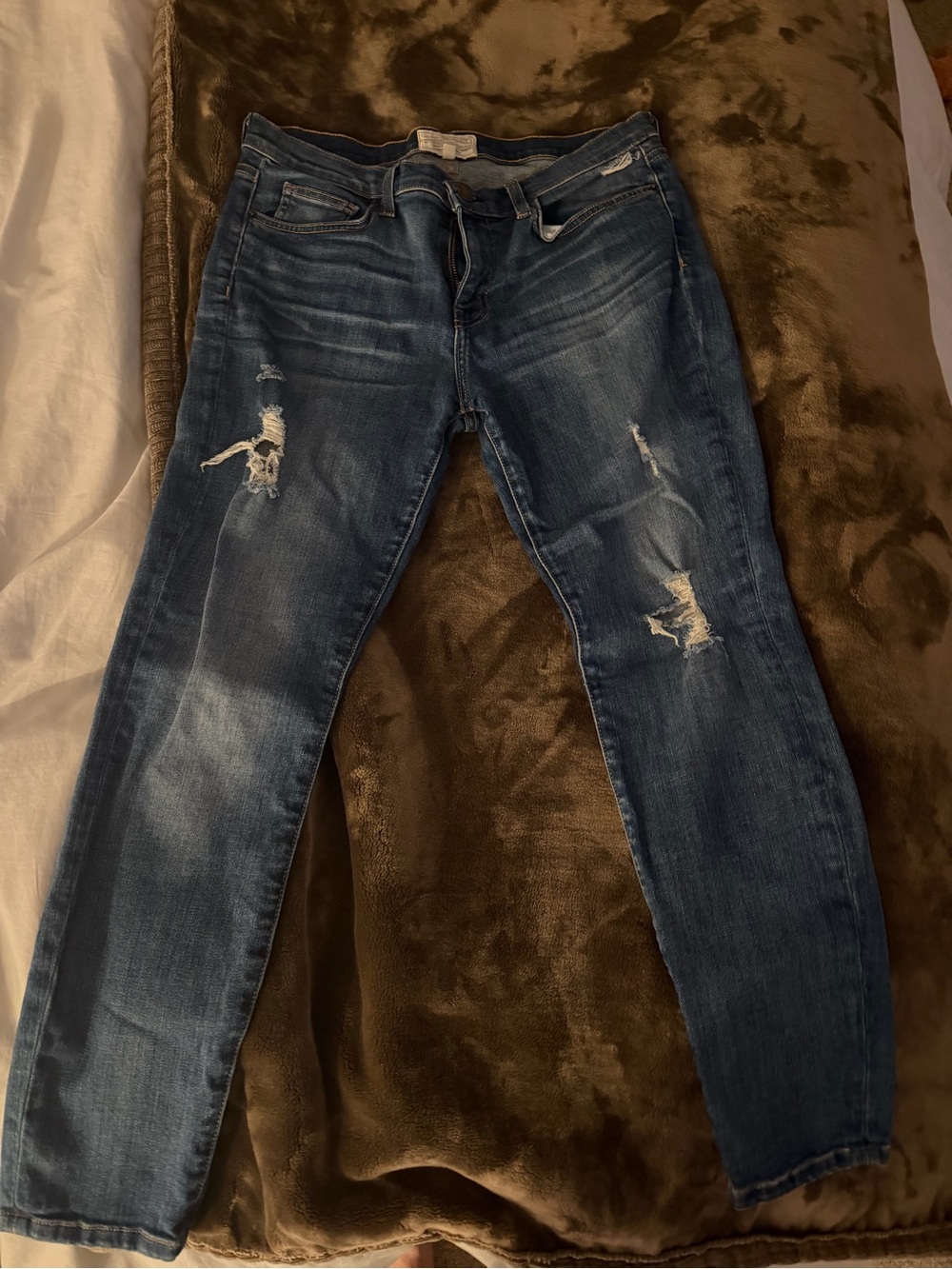 Current/Elliott Distressed Medium Blue Skinny Jeans